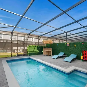 New To Market New Construction 5 Bed Retreat In World Famous Windsor Island Holiday home