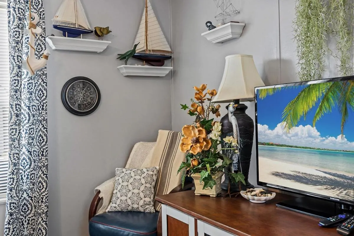 Palm Key Oasis - Close To Attractions Davenport United States